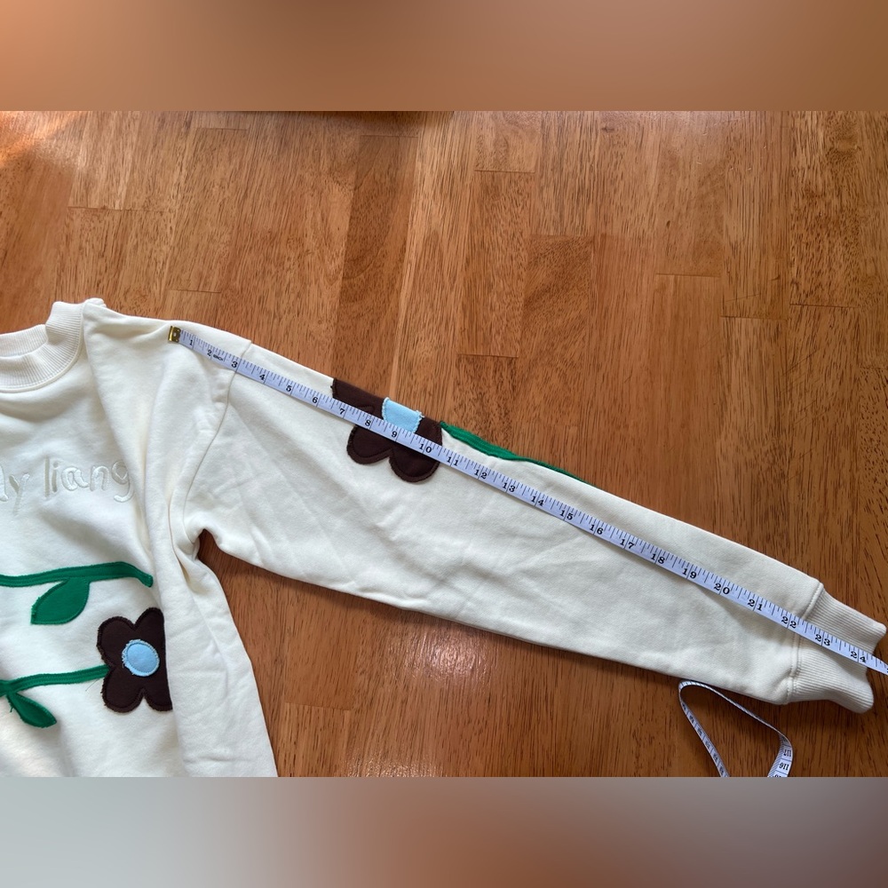Sandy Liang Node Sweatshirt - Picture 5 of 8